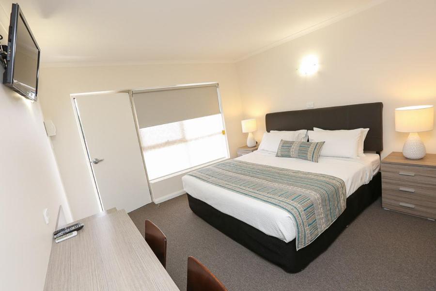 Seven Pines Motor Inn Mildura Habitación foto