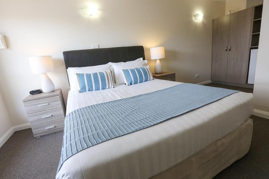 Seven Pines Motor Inn Mildura Habitación foto