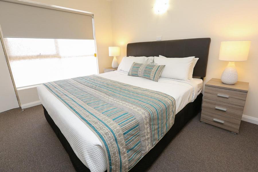 Seven Pines Motor Inn Mildura Habitación foto